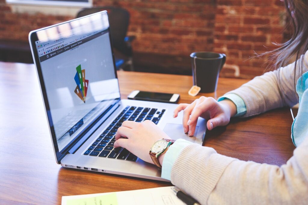 What Does a PPC Ads Agency Do? A Beginner’s Guide 1 student 849826 1280 2